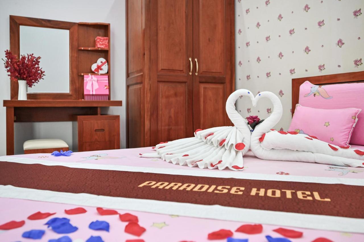 Khách sạn Paradise 2*